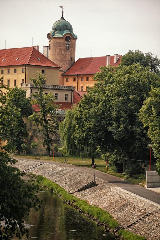 Penzion Dobré Časy Poděbrady Exterior foto